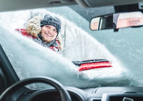 Entretien : Comment protéger sa voiture contre le froid en hiver ? - Vidéo  Dailymotion